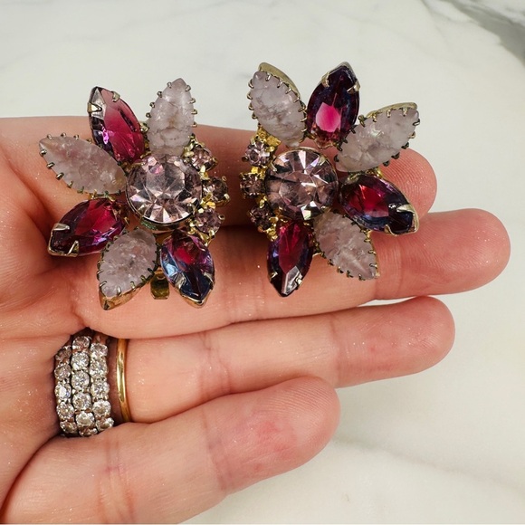 Vintage 1950s Brooch & Clip Earrings Set Amethyst & Frosted Rhinestone Marquise - Picture 13 of 15